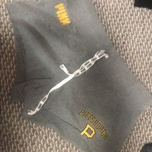 VS PINK pirates shorts